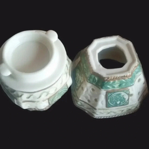 Vintage tea light‎ candle holder - Picture 2 of 3